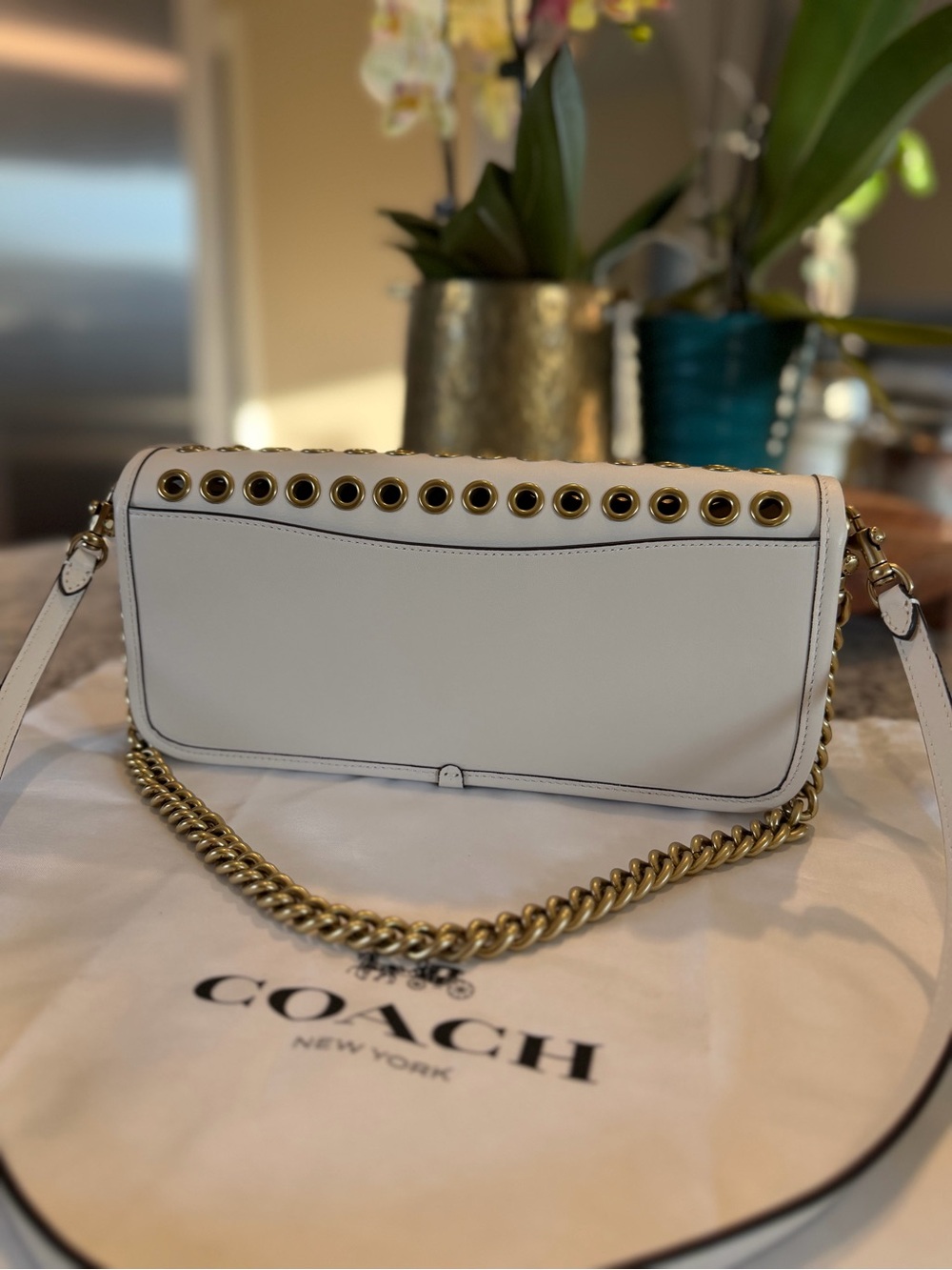 Coach Dinky Bag With Grommets Chalk - Picture 5 of 12